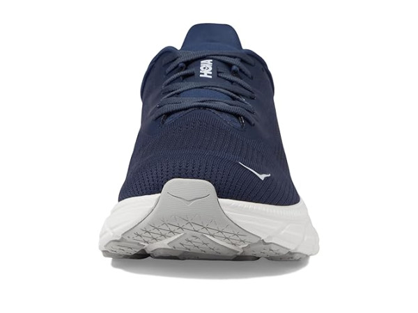 Hoka Arahi 7