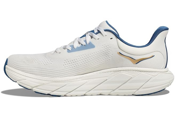 Hoka Arahi 7