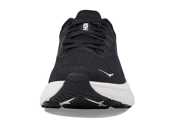 Hoka Arahi 7