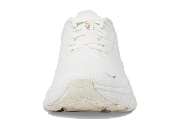 Hoka Arahi 7