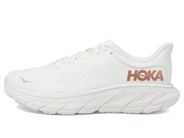Hoka Arahi 7