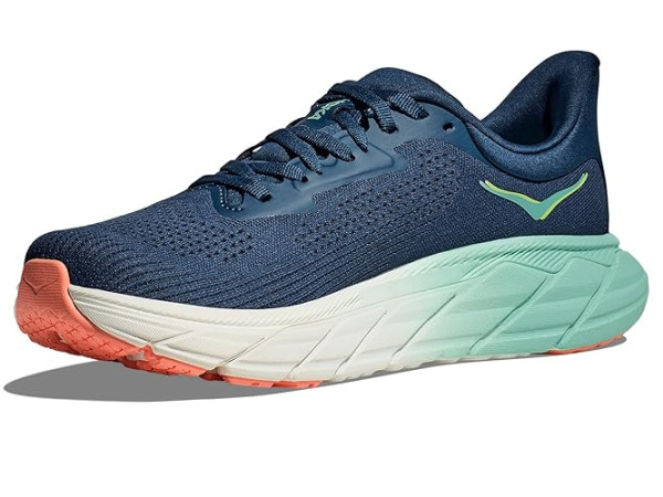 Hoka Arahi 7