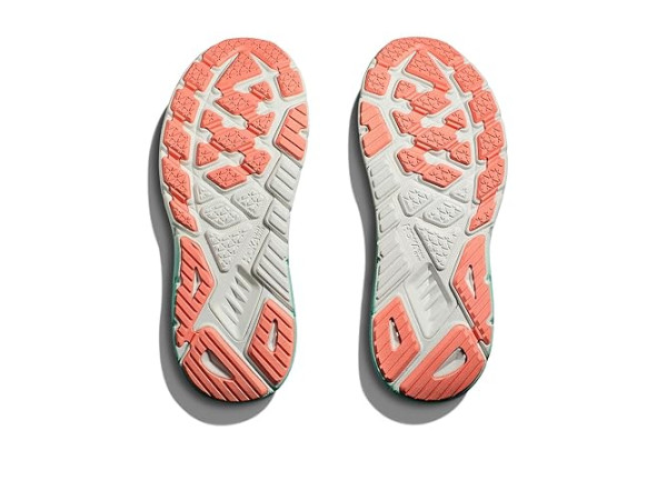 Hoka Arahi 7