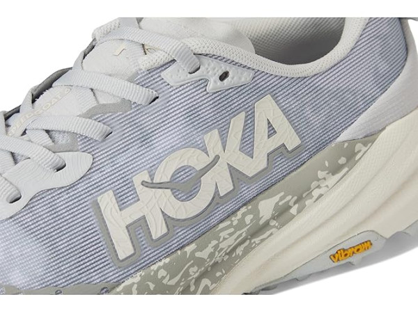 Hoka Speedgoat 6