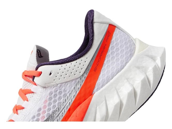 Saucony Endorphin Pro 4