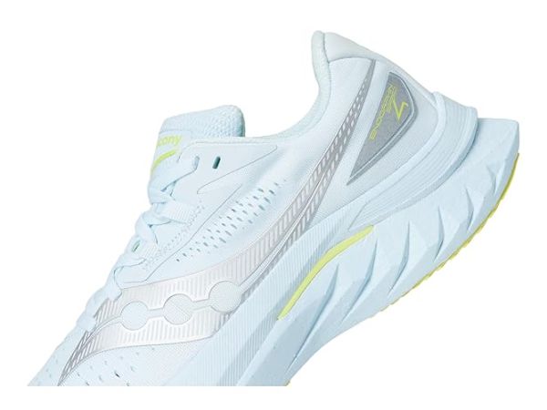 Saucony Endorphin Speed 4