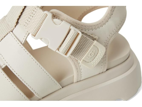 UGG Cora