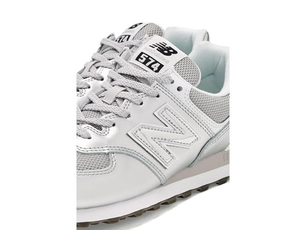 New Balance Classics 574
