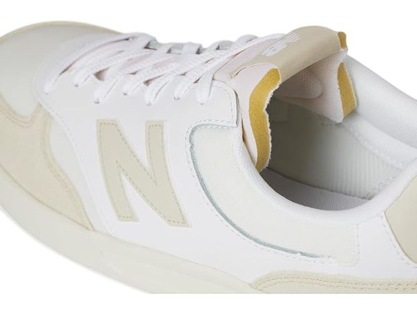New Balance Classics 300 Court