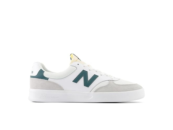 New Balance Classics 300 Court New Balance Classics 300 Court