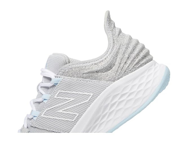 New Balance Golf Fresh Foam ROAV Golf New Balance Golf Fresh Foam ROAV Golf