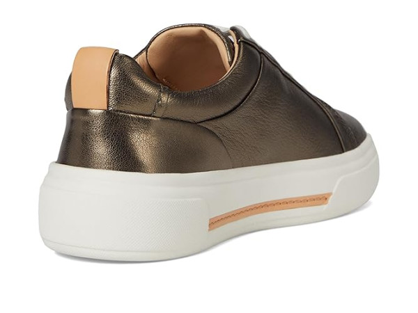 Clarks Hollyhock Walk