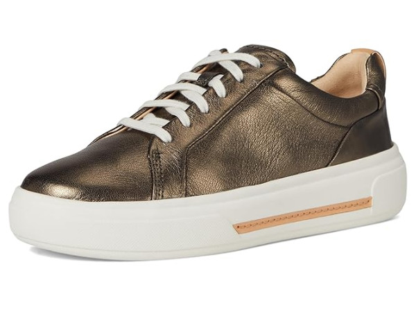 Clarks Hollyhock Walk
