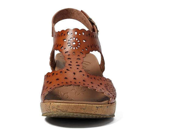 SKECHERS Beverlee - Easy To Adore SKECHERS Beverlee - Easy To Adore