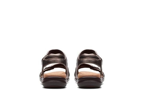 Clarks Kitly Ave