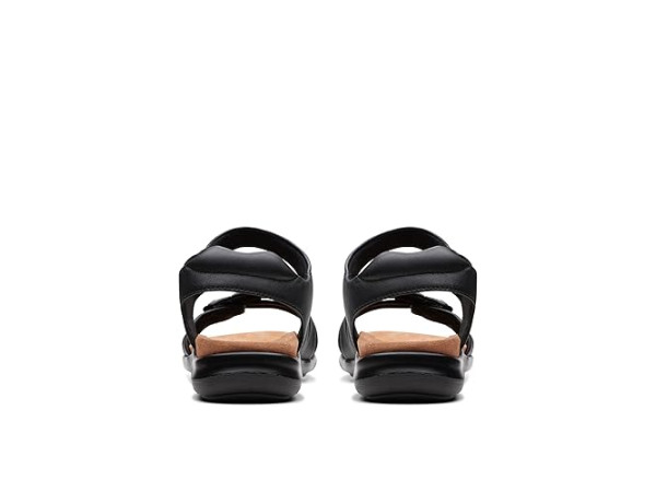 Clarks Kitly Ave