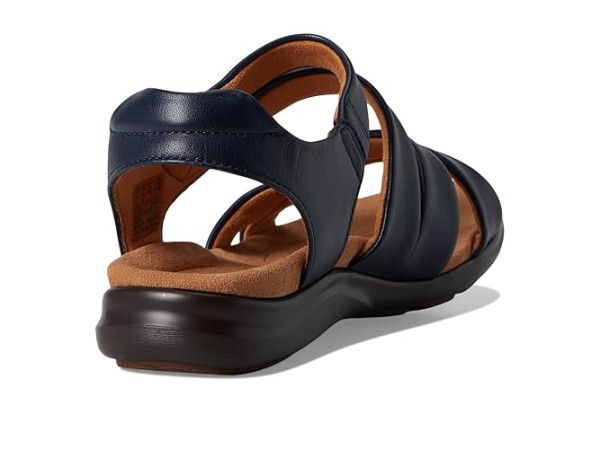 Clarks Kitly Ave