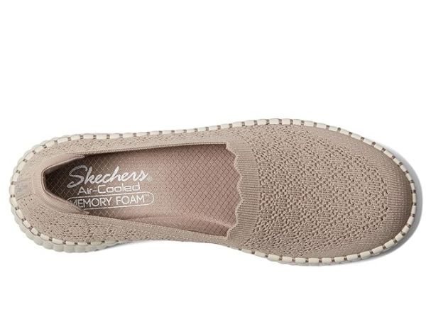 SKECHERS Wilshire - Blvd SKECHERS Wilshire - Blvd