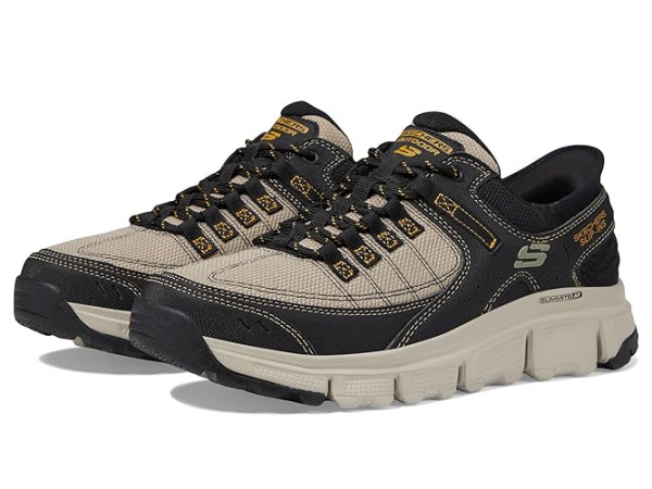 SKECHERS Summits AT Hands Free Slip-In