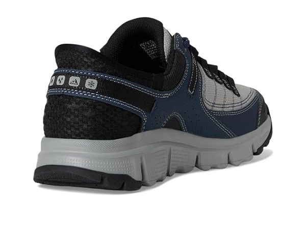 SKECHERS Summits AT Hands Free Slip-In