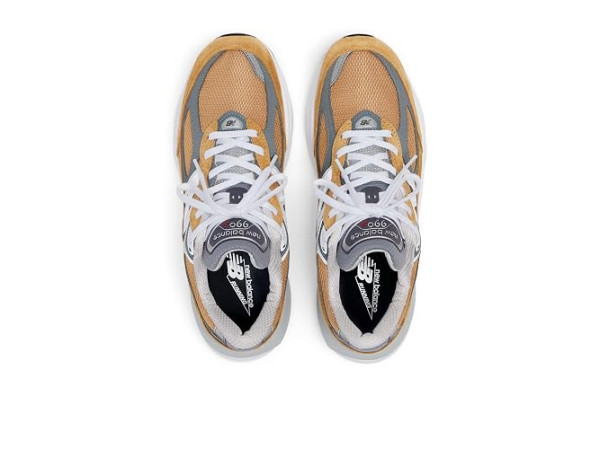 New Balance Classics Made in USA 990v6 New Balance Classics Made in USA 990v6