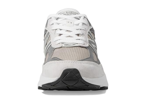 New Balance Classics Made in USA 990v6