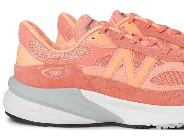 New Balance Classics Made in USA 990v6