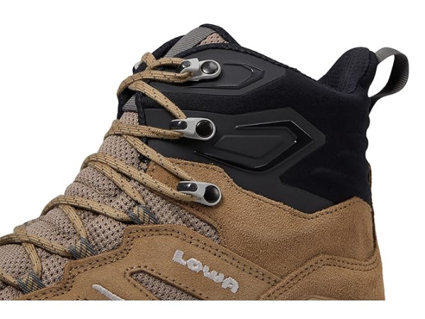 Lowa Innovo Mid