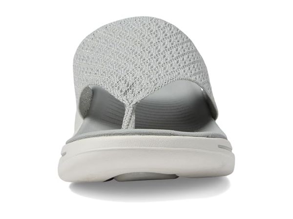 SKECHERS Go Walk Arch Fit Sandal SKECHERS Go Walk Arch Fit Sandal