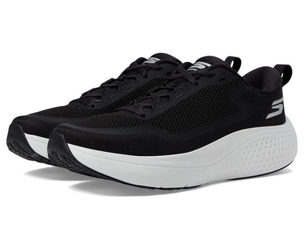 SKECHERS Go Run Supersonic Max