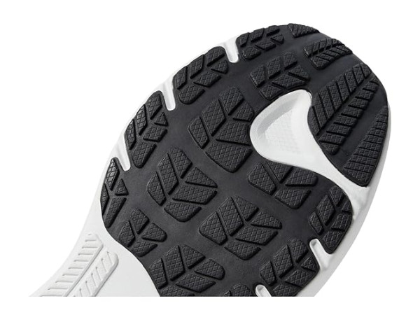 SKECHERS Go Run Supersonic Max SKECHERS Go Run Supersonic Max