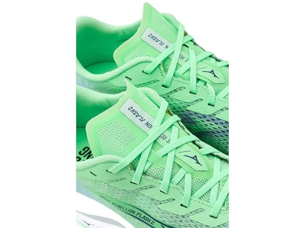 Mizuno Wave Rebellion Flash 2