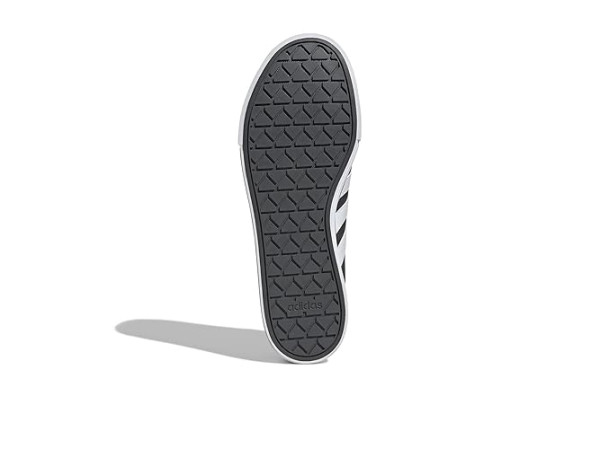 adidas Daily 4.0