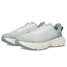 Under Armour Infinite