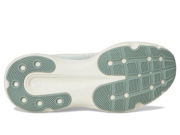 Under Armour Infinite