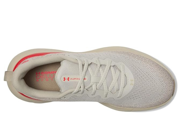 Under Armour Infinite