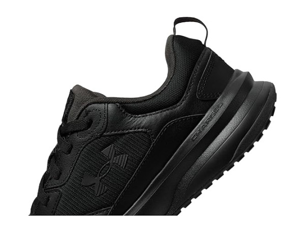 Under Armour Charged Edge