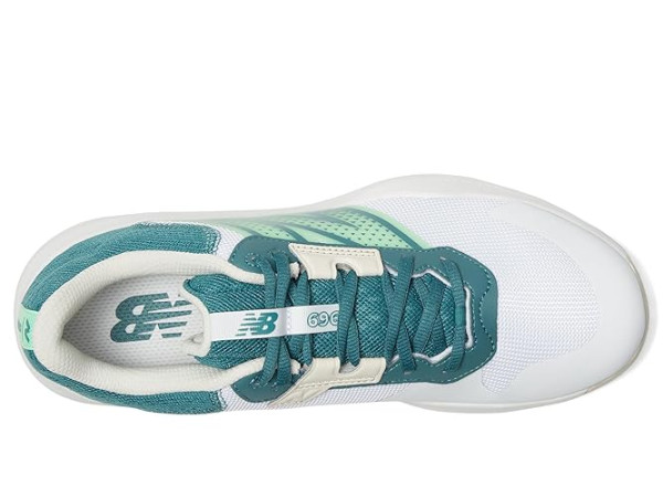 New Balance 696v6 Tennis Shoes