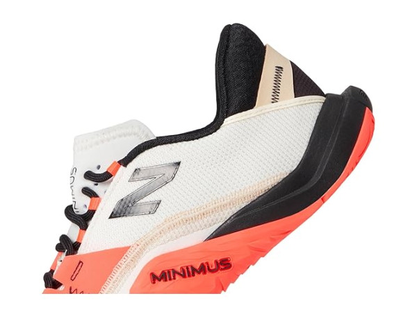 New Balance Minimus TR V2