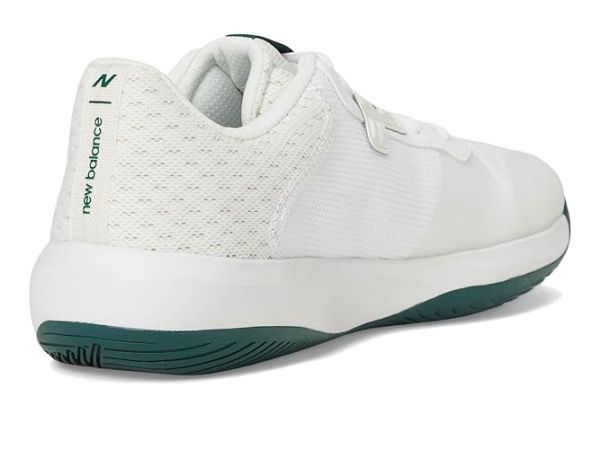 New Balance 696v6 Tennis Shoes