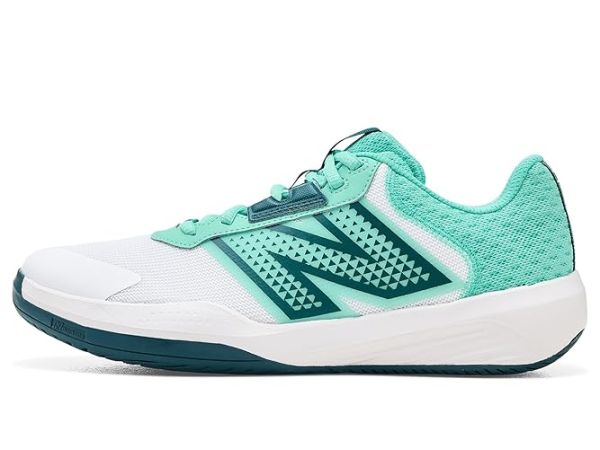 New Balance 696v6 Tennis Shoes
