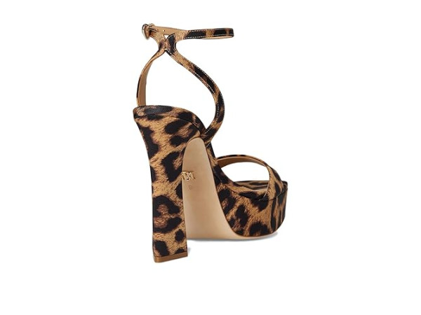 Badgley Mischka Caia Badgley Mischka Caia