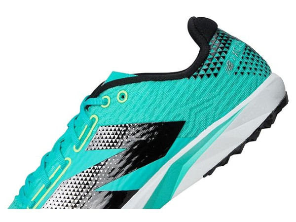 New Balance FuelCell XC7 v5 New Balance FuelCell XC7 v5