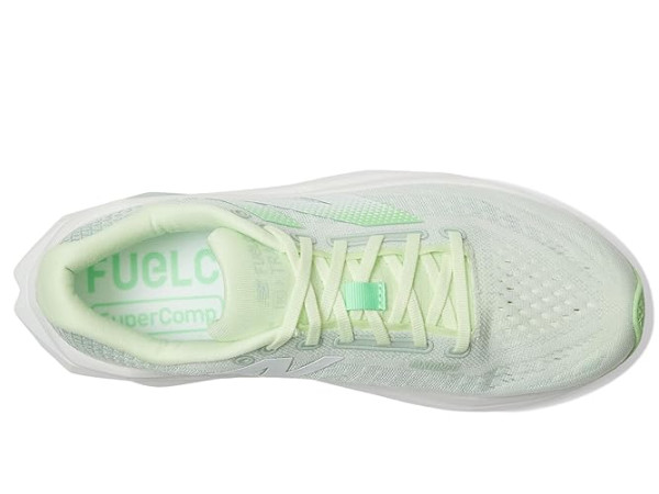 New Balance FuelCell SuperComp Trainer v3