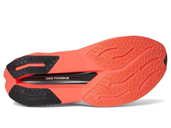 New Balance FuelCell SuperComp Trainer v3
