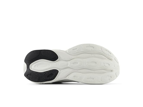 New Balance Fresh Foam X More v5