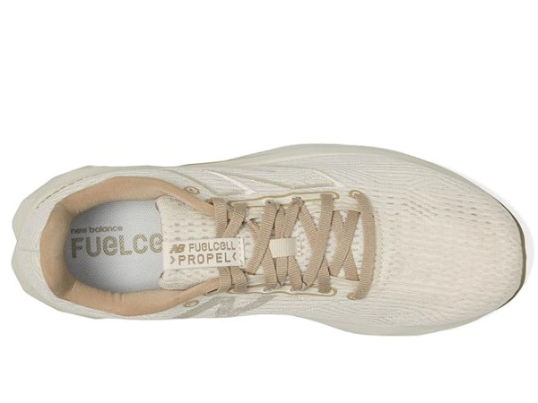 New Balance FuelCell Propel v5