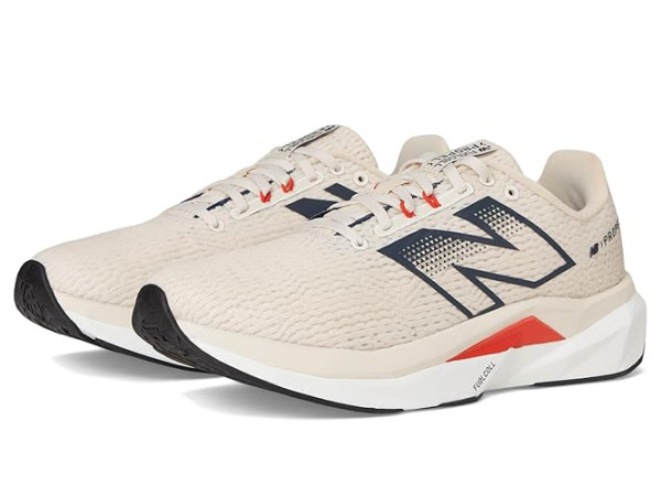 New Balance FuelCell Propel v5