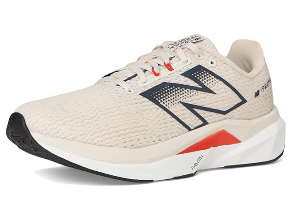 New Balance FuelCell Propel v5