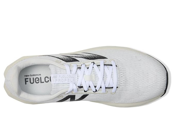 New Balance FuelCell Propel v5